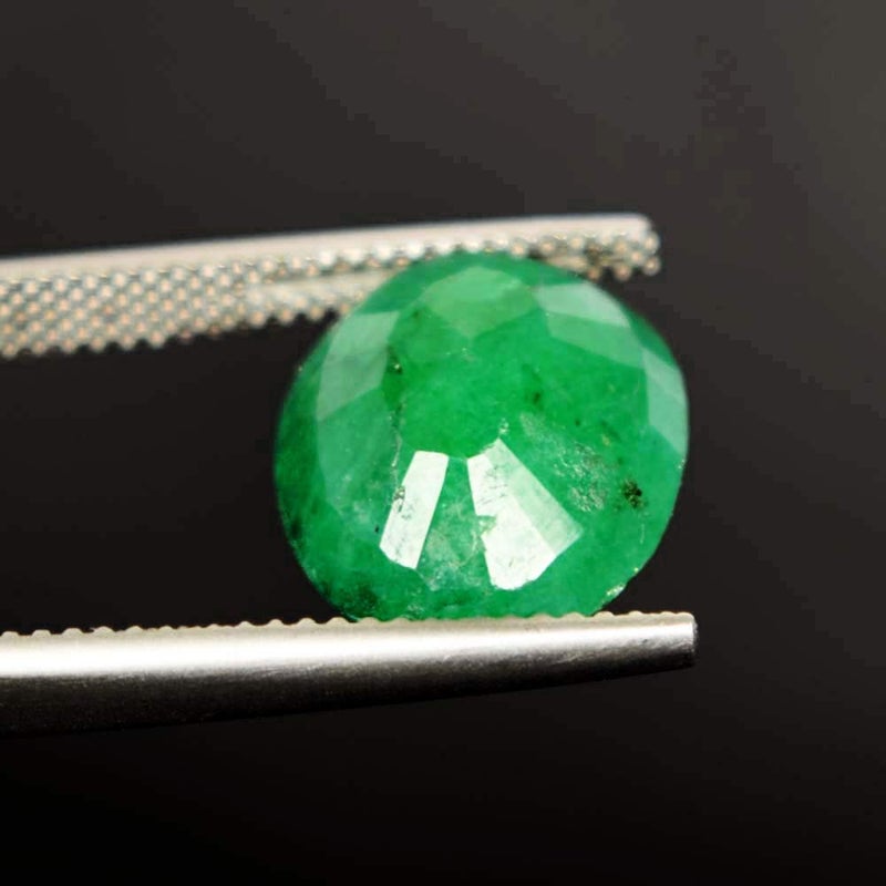 GEMHUB Gemstone For Jewelry Making 5.20 Carat Colombian Egl Certified Natural Green Emerald Oval Cut Loose Gemstone Jewelry For Women - Image 3